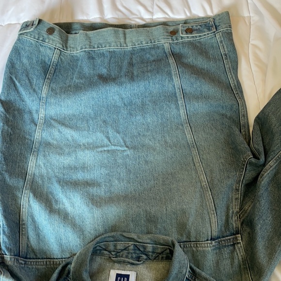 GAP Denim Jacket size large Jean jacket - Picture 6 of 7